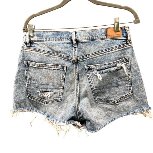 American Eagle Relaxed Short Womens 8 Strigid Cutoff Frayed Light Wash Blue - Picture 2 of 9